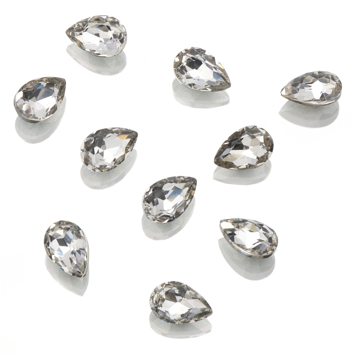 CRYSTALS - POINTED BACK - Teardrop